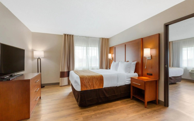 Comfort Inn & Suites Milford