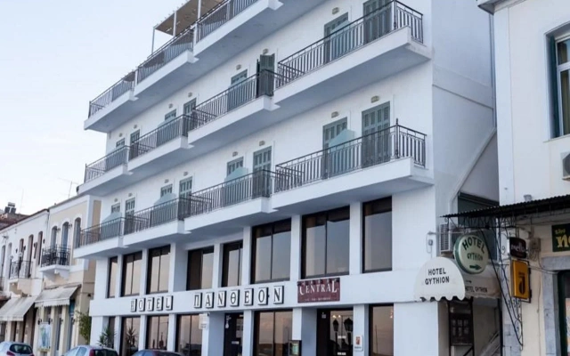 Pantheon City Hotel