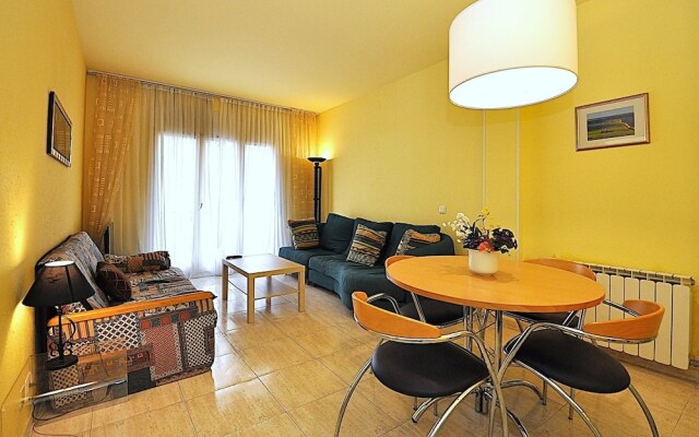 Apartment Llaverias-Calafats 171