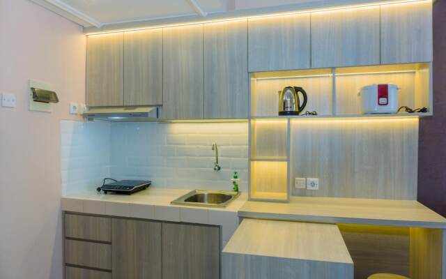 Modern And Tidy 1Br Serpong Greenview Apartment