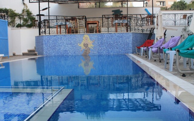 Cunda House Kucuk Otel