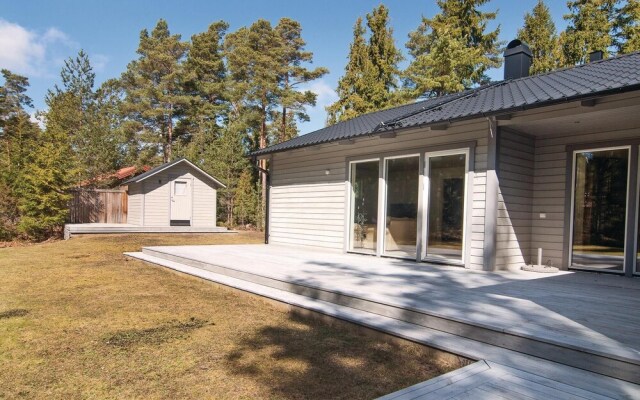 Nice Home in Slite With 4 Bedrooms