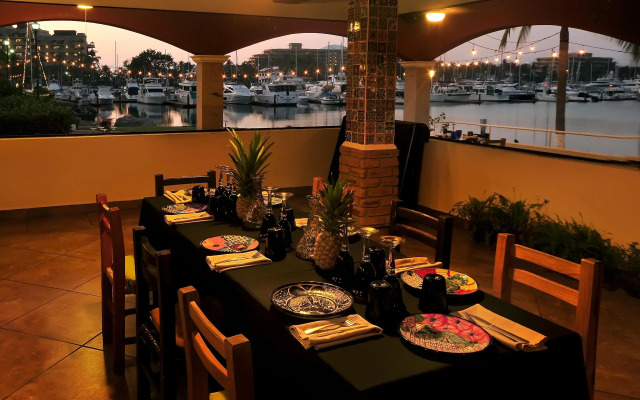 Marina Banderas Suites