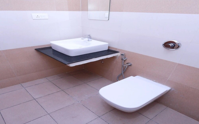 Sreepathi Nirmalyam By OYO Rooms