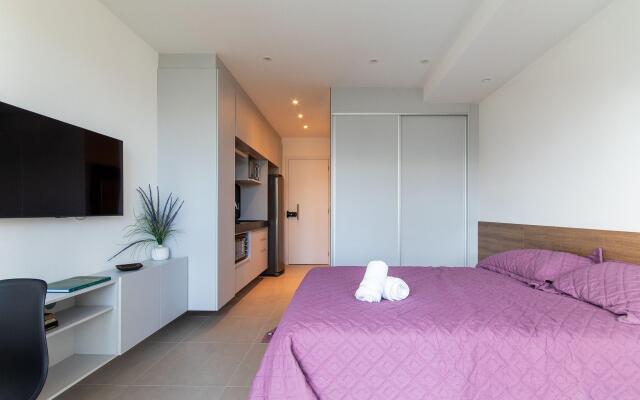 Rooftop #1006 - Studio na Praia por Carpediem