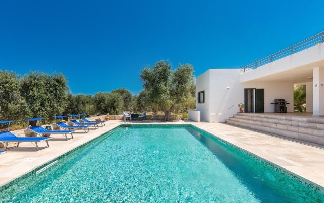 2968 Villa Freude by Perle di Puglia