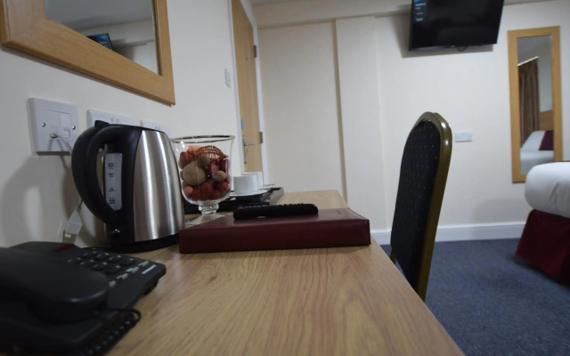 PremierLux Serviced Apartments