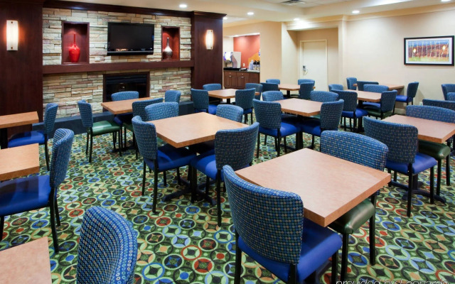 Holiday Inn Express Washington DC SW - Springfield by IHG