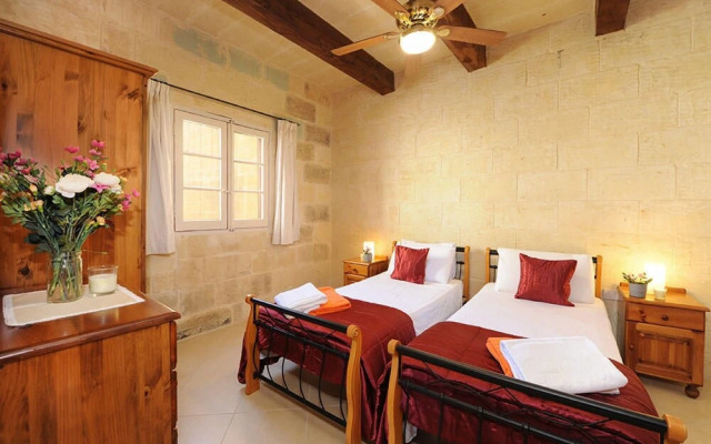 Narcisa Holiday Home