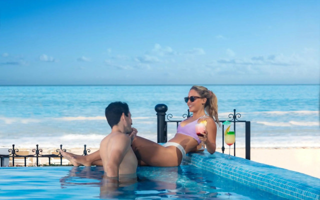 Playa Los Arcos Resort & Spa All Inclusive