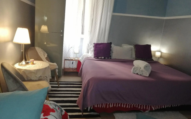 Român Holidays Hostel