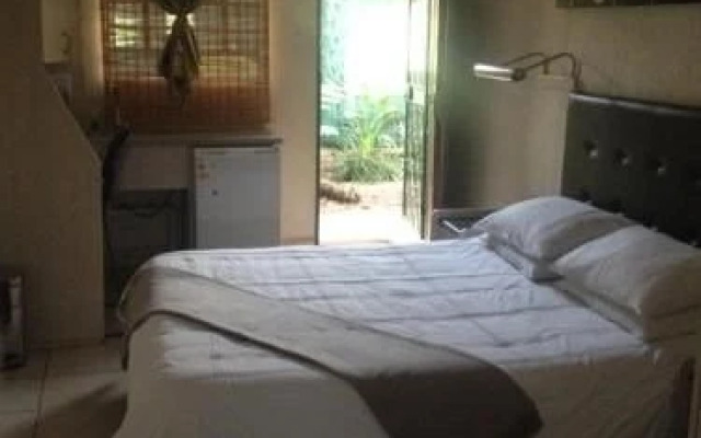 Delarey Lodge and Guest House