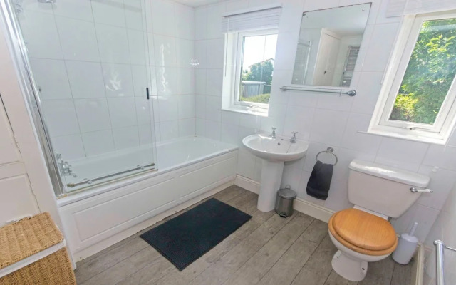 Cloudbreak Braunton 4 Bedroom, Sleeps 8, Dog Friendly