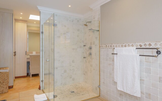 San Lameer Villa Rentals 13925