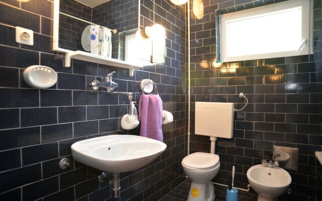 Apartments Family Holiday Garden