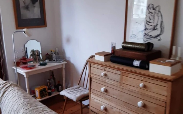 Homely 1 Bedroom Apartment in Vibrant Hove, Brighton