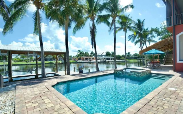 Palm Royale