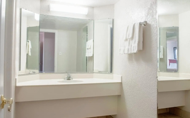 La Quinta Inn New Orleans Veterans-Metairie