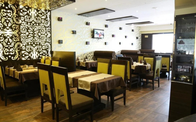 OYO Premium IVY Hospital