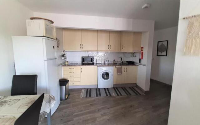 Tenis Golfmar 409A - pool view