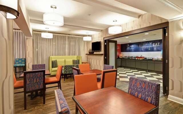 Hampton Inn I-75 Lexington/Hamburg Area
