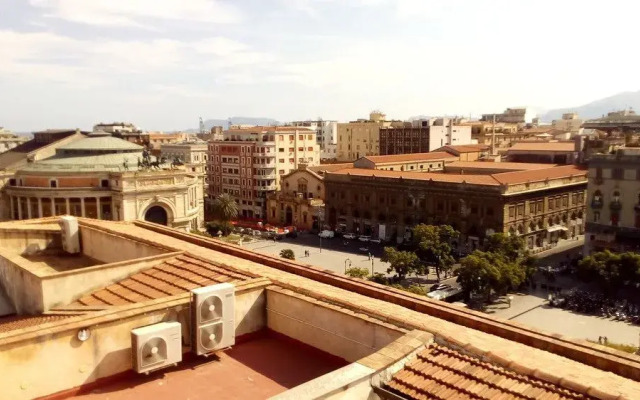 Penthouse Politeama