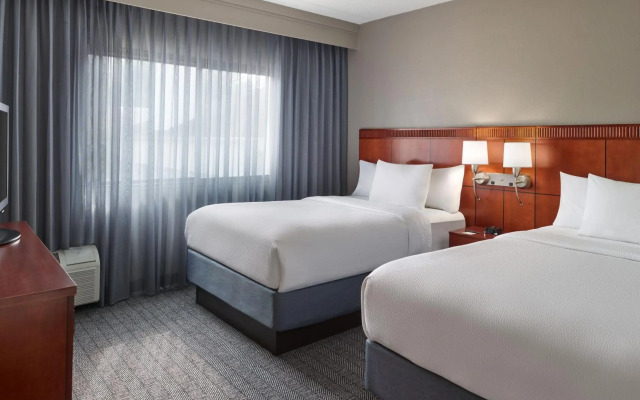 Courtyard by Marriott - Atlanta Executive Park/Emory