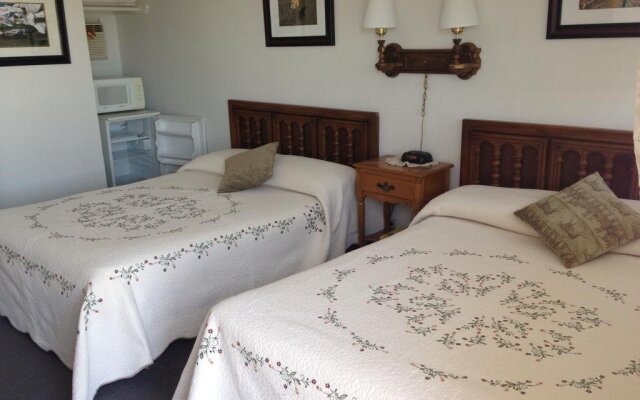 Sugarloaf Mountain Motel