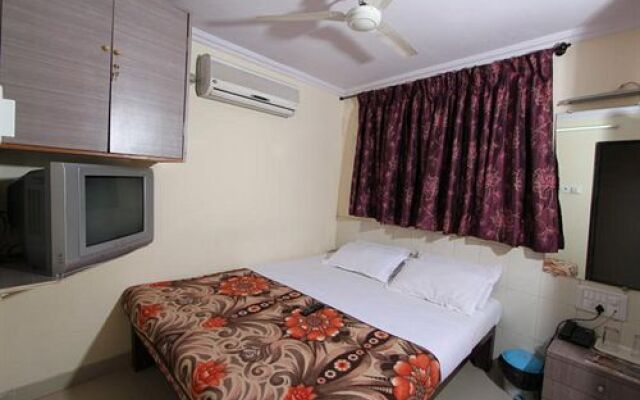 Hotel Sapphire Residency
