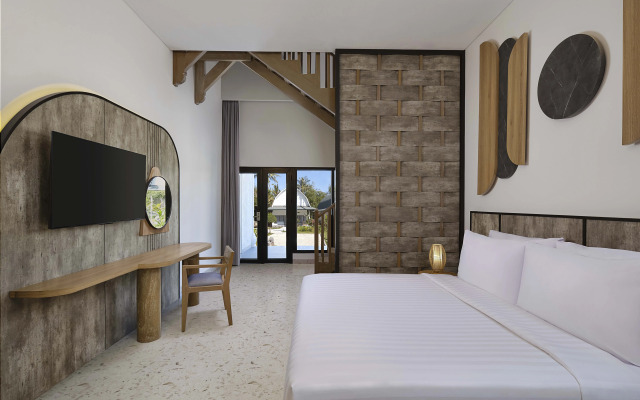 Jambuluwuk Oceano Resort Gili Trawangan