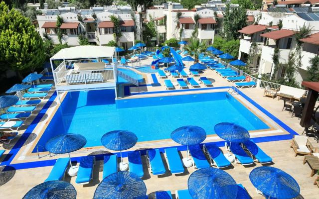 Summer in Garden Suites & Beach Hotel