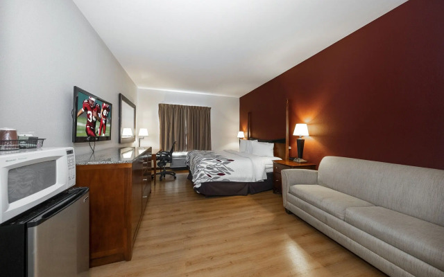 Red Roof Inn & Suites Biloxi - Ocean Springs