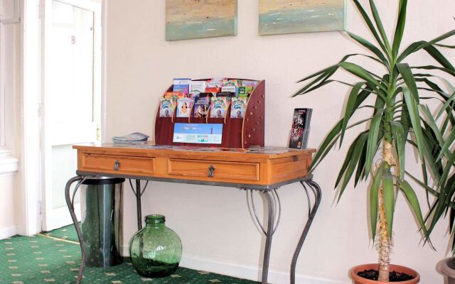 The Colwyn Hotel - near Pleasure Beach