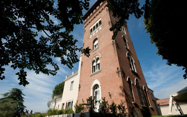 Villa Pattono Wine Country Resort