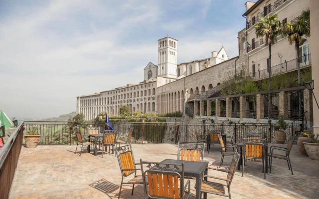 Hotel Subasio