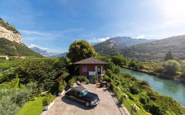 Torbole Holiday House Appartamento con giardino
