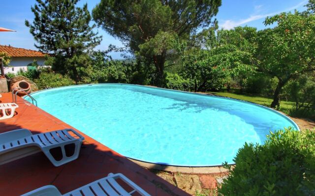 Spacious Holiday Home in Bucine With Pool
