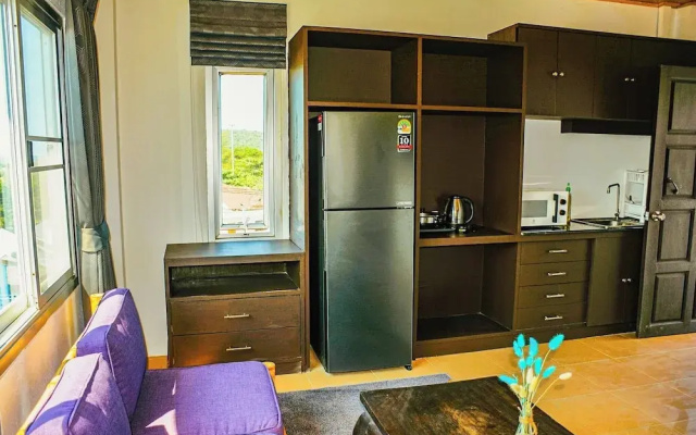 Modern Rustic Seaview 1 Bedroom Retreat With Free Coworking