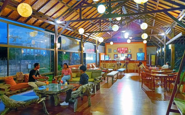 The Jayakarta Suite Komodo Flores