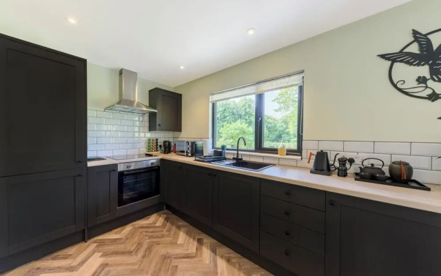 Secret Waterside Lodges in Worcestershire