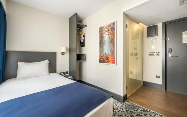 Misa Hotel