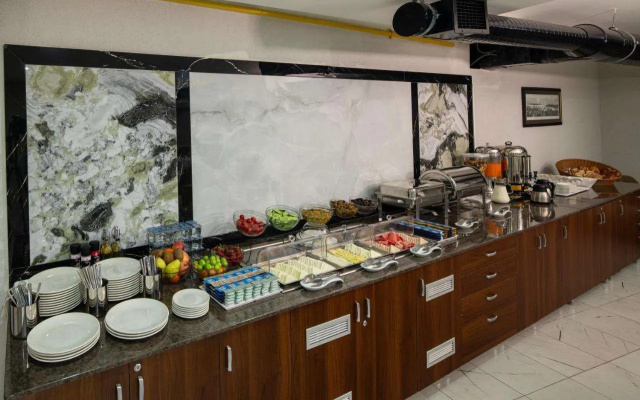 Istanbul Efes Hotel