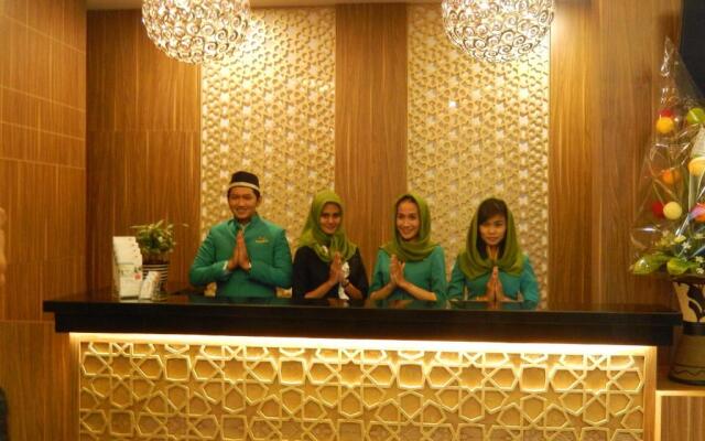 Grand Amira Hotel