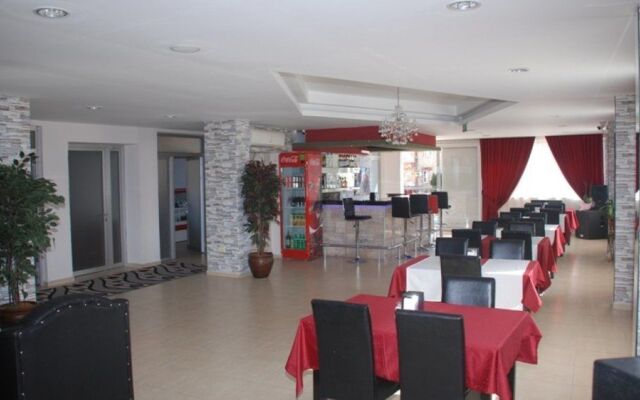Side park Spa Boutique Hotel