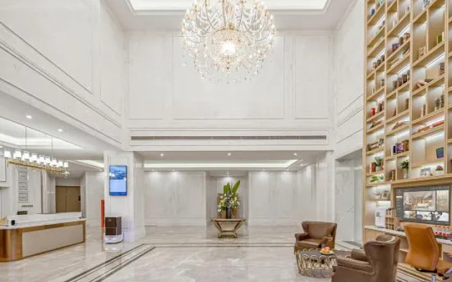 Vienna International Hotel (Linzhou Hongqiqu Avenue Branch)