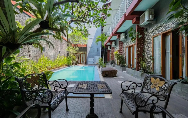 Bunga Cengkeh Homestay by RedDoorz