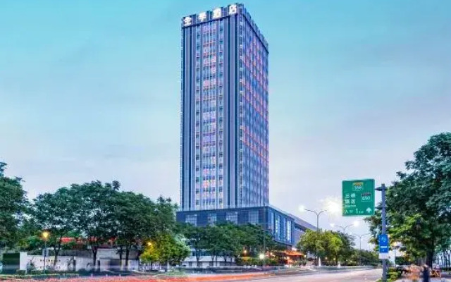 JI Hotel (Yichang Huoche Dongzhan)