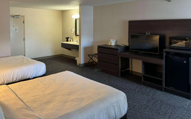 Quality Inn Spearfish I-90