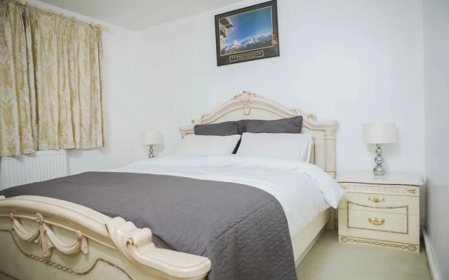 The Nook Serviced Apartment