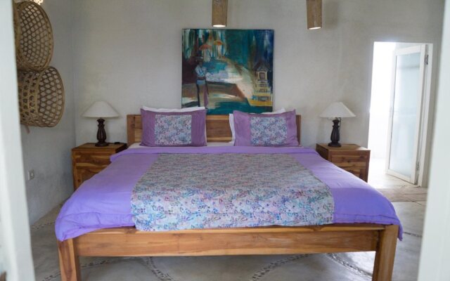 Lilin Lovina Beach Hotel